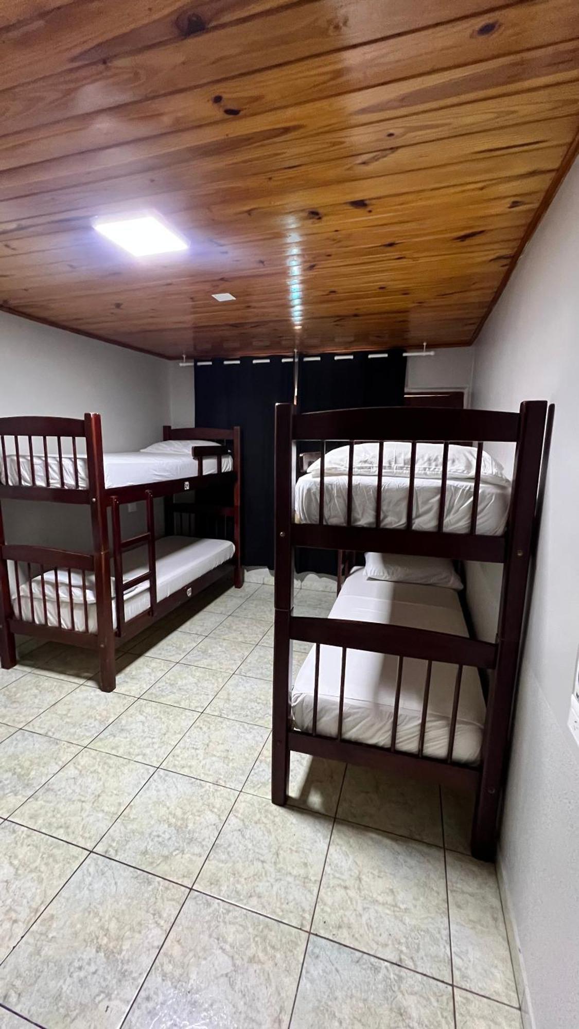 Hostel Peter Pan Пуерто-Іґуасу Екстер'єр фото